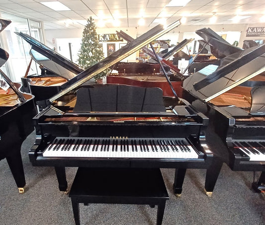Yamaha 5'7" G2 Grand Piano | Polished Ebony | SN: 1599294 | Used