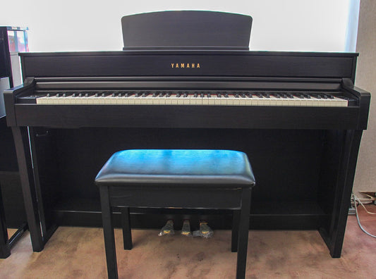 Pre-Owned Yamaha Clavinova CLP-635 Digital Piano - Rosewood
