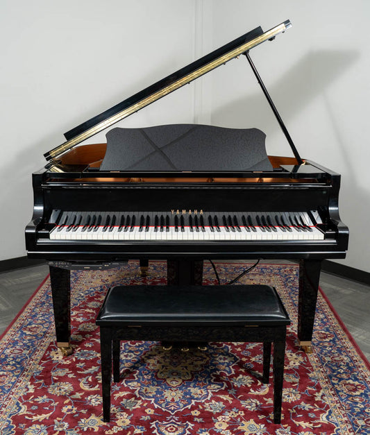 Yamaha 5' 3" GC1 Classic Collection Grand Piano w/ Disklavier | Polished Ebony | Used