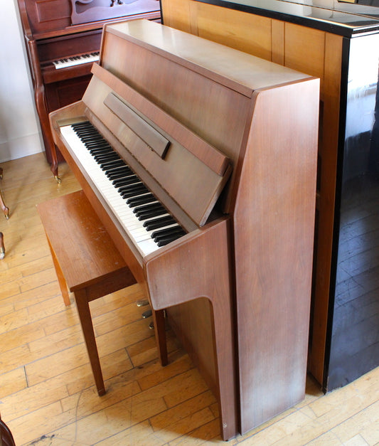 1983 Kawai 42" CE-7N Upright Piano | Satin Oak | SN: K1391022 | Used