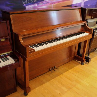 Yamaha P22 Oak Upright Piano | SN: T190007 | Used