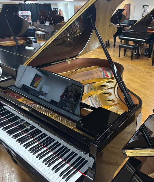 Kawai GL-40 Classic Salon Grand Piano (2023) | Polished Ebony | 5'11" | Used