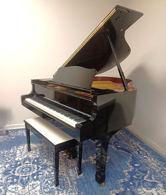 Yamaha G1 Grand Piano (1986) | Polished Ebony | Used