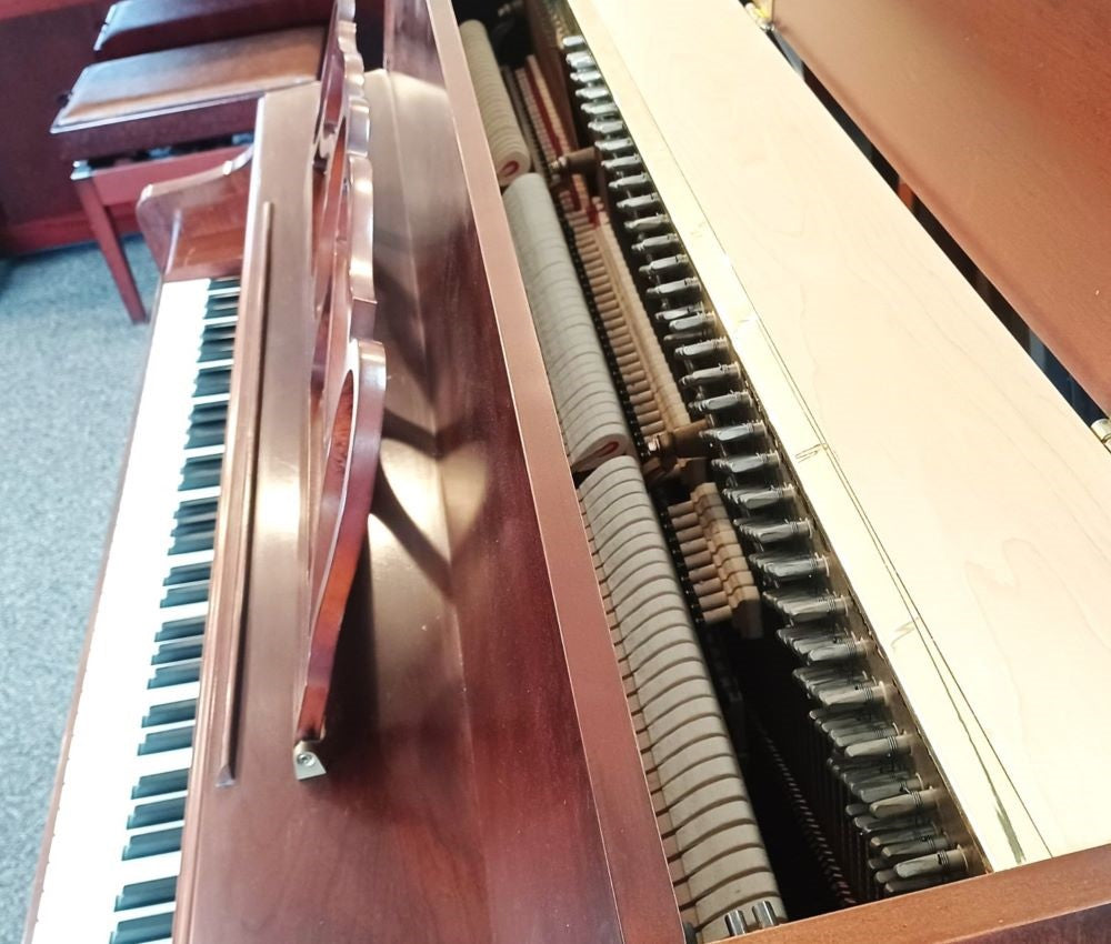Baldwin 44" 662 Console Piano | Satin Cherry | SN: 1552091 | Used