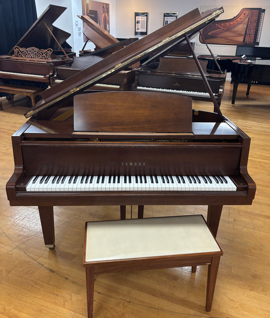 Yamaha GH1 Baby Grand Piano (1979) | Dark Walnut | 5'3" | Serial No. 2900162 | Used