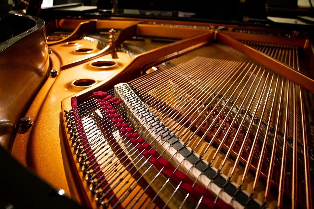 Shigeru Kawai SK-3 Conservatory Grand | Polished Ebony | 6'2" | New