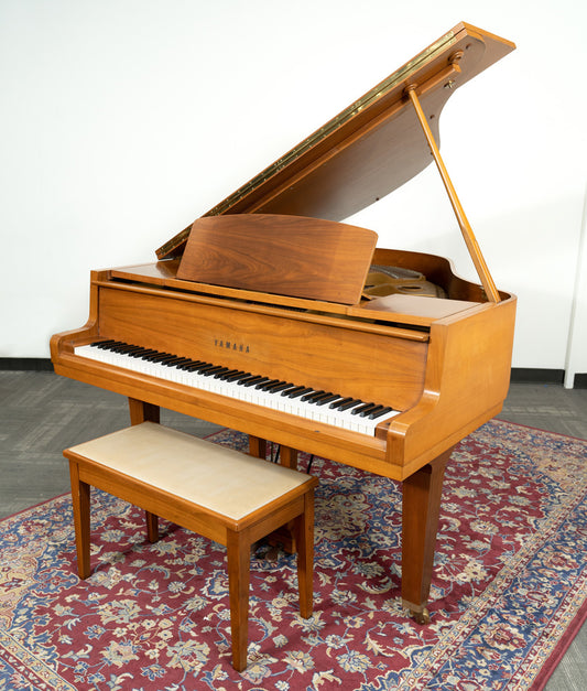 Yamaha 5'3" G1 Grand Piano | Oak | SN: 1118040 | Used