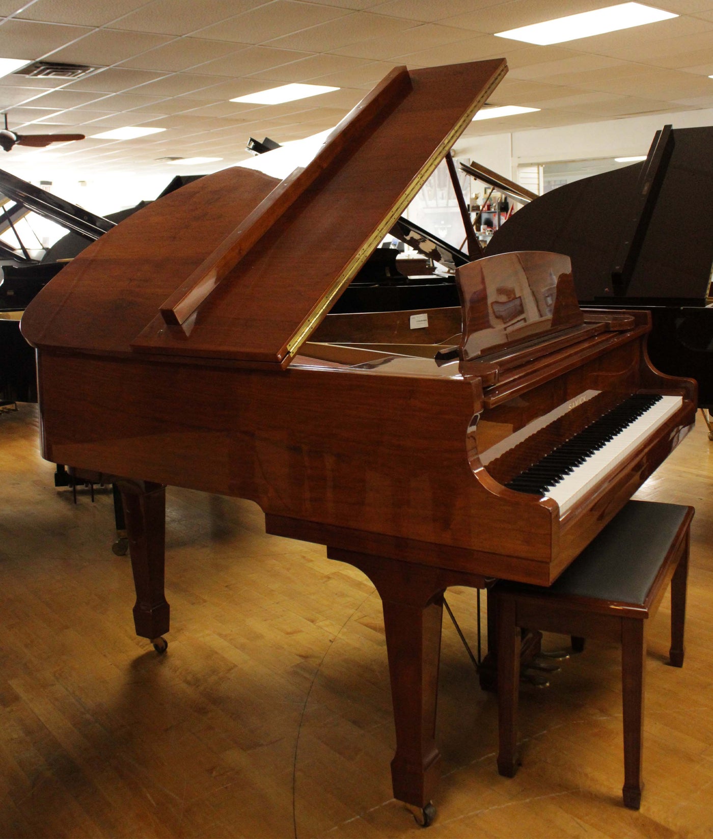 Samick SG-155 Grand Piano | Polished Walnut | SN: HHJG0495 | Used