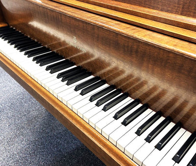 Steinway & Sons 5'7.5" Grand Piano | Model M | Walnut Satin | SN: 332242 | Used