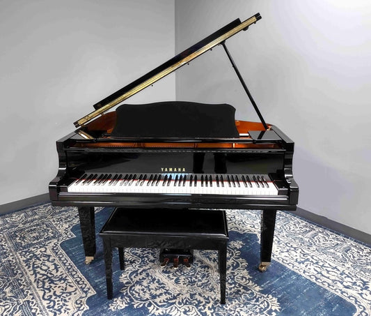 Yamaha GC1 Grand Piano | 5'3" | Polished Ebony | SN: 6181326 | Used