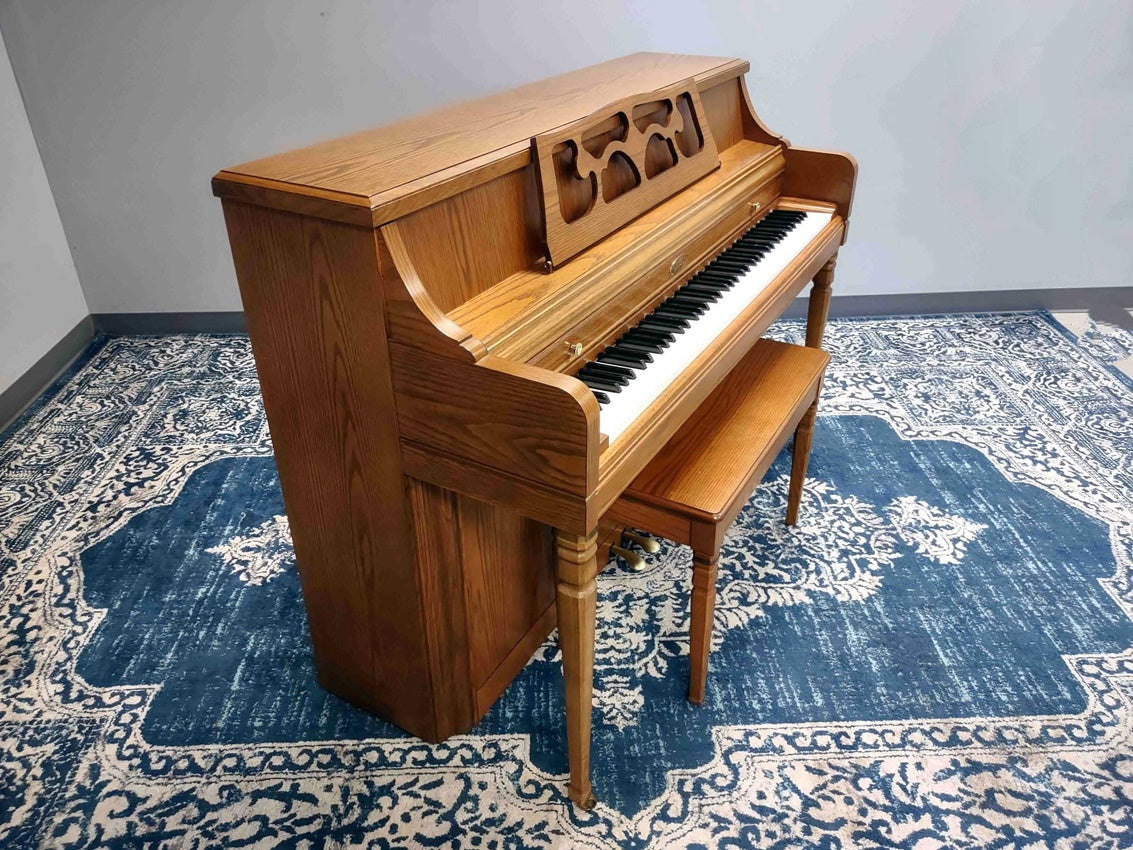 Wurlitzer 42" 1740 Console Piano | Satin Oak | SN:1663379 | Used