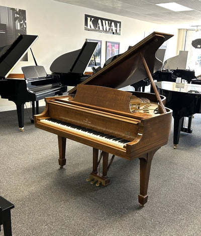 Steinway & Sons 5'7.5" Grand Piano | Model M | Walnut Satin | SN: 332242 | Used