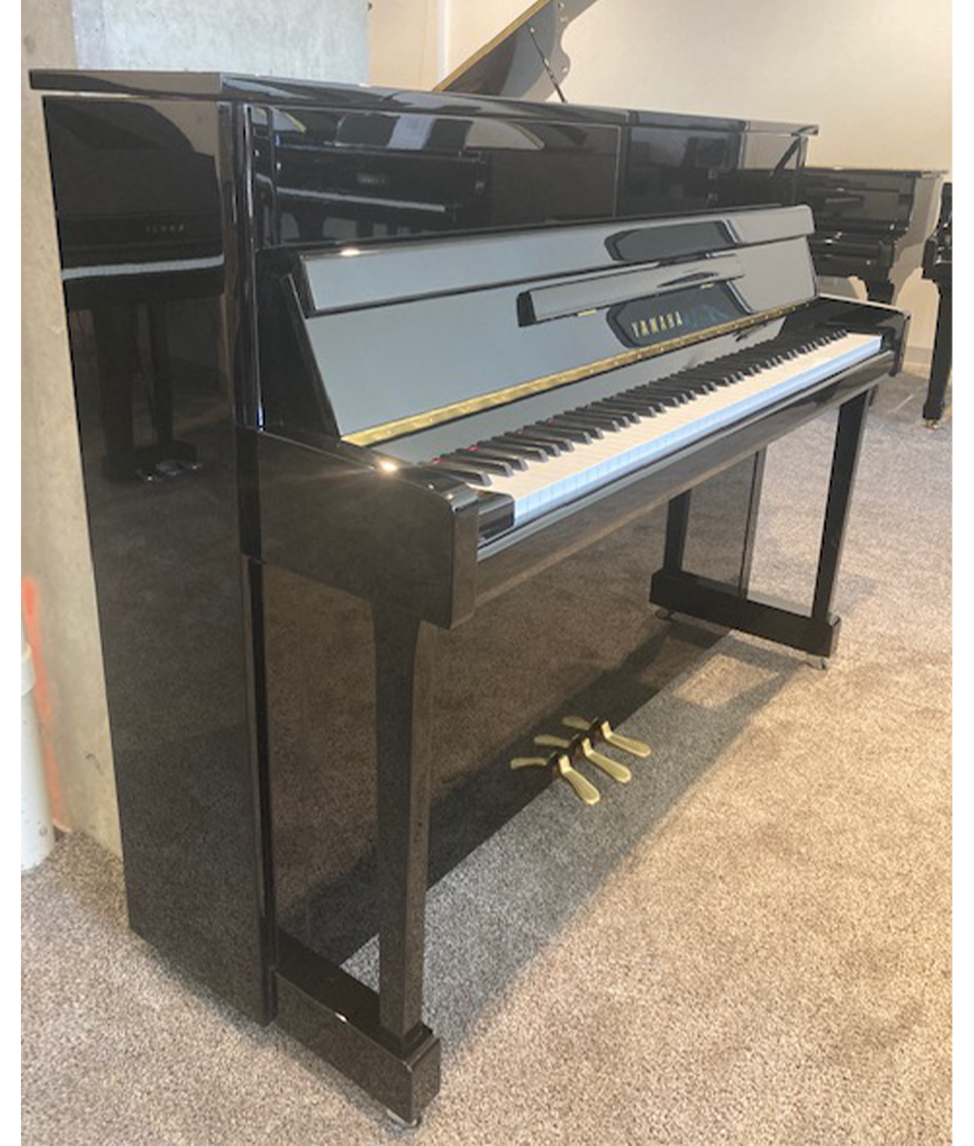 Yamaha B2 Upright Piano | Polished Ebony | SN: 38451430 | Used