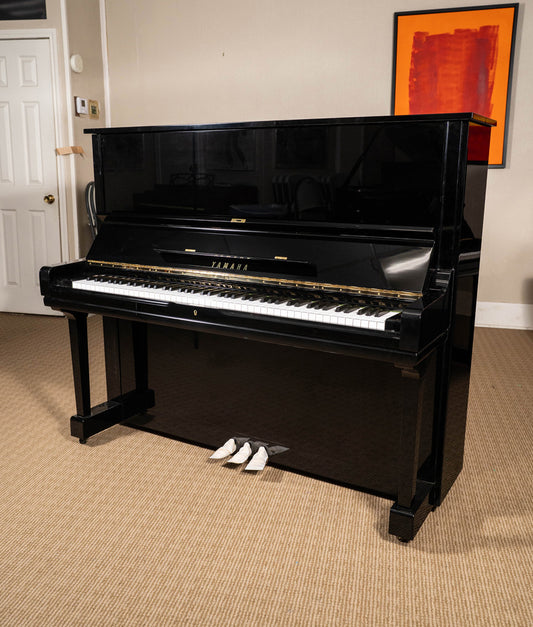 Yamaha U3M EP Upright Piano (1981)| Refurbished | Polished Ebony | Used