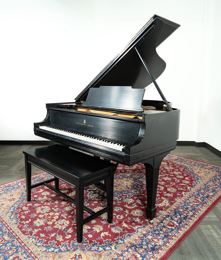 Steinway & Sons 5'7" Model M Grand Piano | Satin Ebony | SN: 167732 | Used