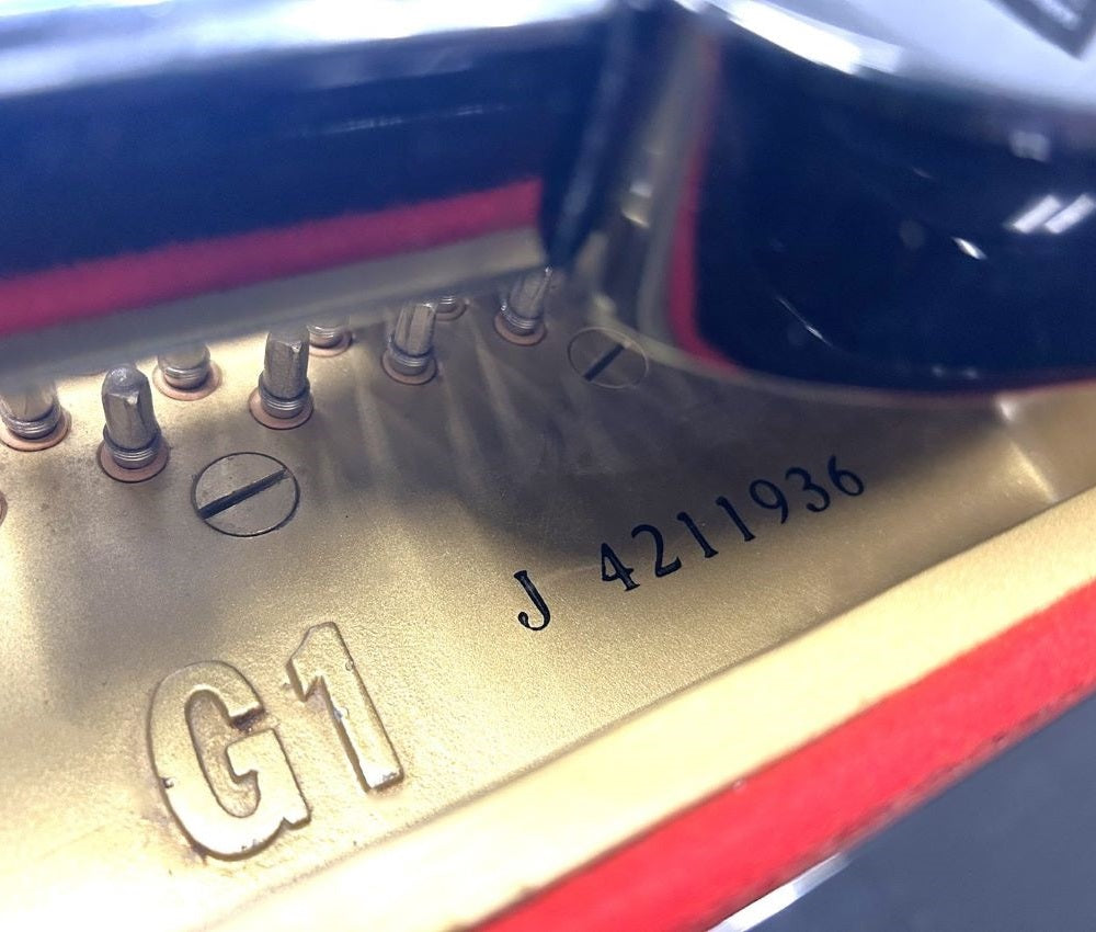 Yamaha 5'3" G1 Grand Piano | Polished Ebony | SN:J4211936 | Used