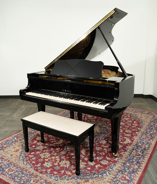 Yamaha 6'1" C3 Grand Piano | Polished Ebony | SN: E4120814