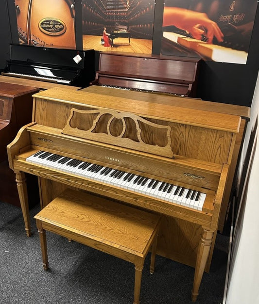 Yamaha M500 Upright Piao | Satin Oak | Serial No. 188032 | Used