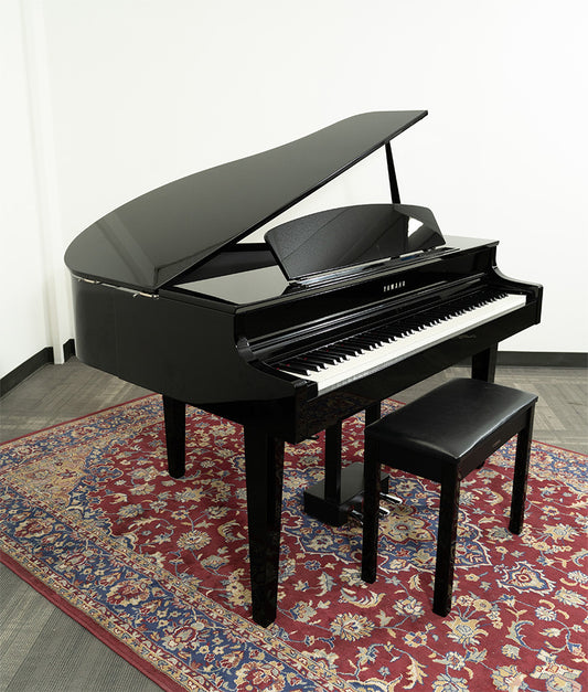 Yamaha CLP565GP Digital Grand Piano | Polished Ebony | SN: UCWX01105