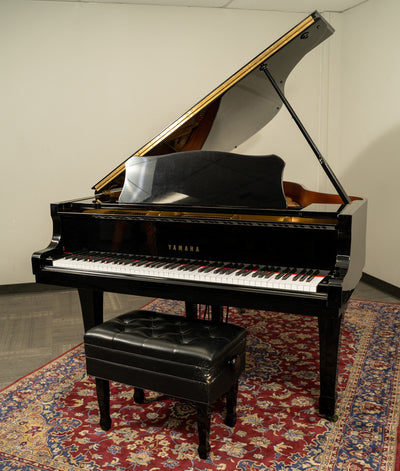 Yamaha 6'1" C3 Grand Piano | Polished Ebony | SN: 4140317