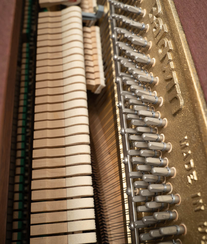 Baldwin 631A Upright Piano | Satin Walnut