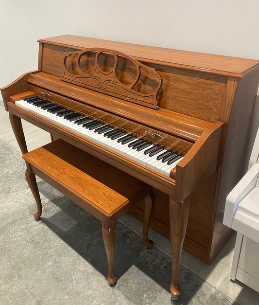 Wurlitzer 2277A Spinet Piano | Satin Oak | SN: 2820054 | Used