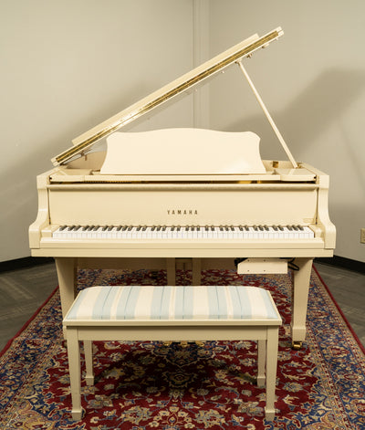 Yamaha 5'7" G2 Grand Piano | Polished White | SN:R4400227