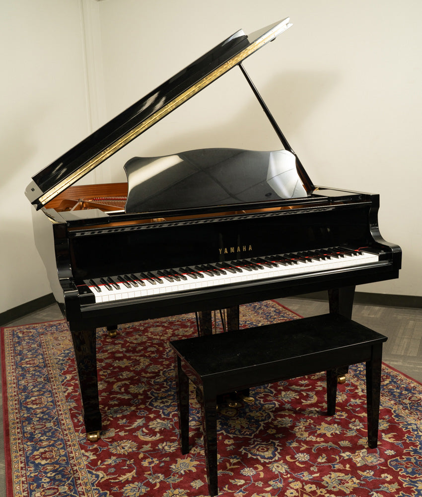 Yamaha 5'8" C2 Conservatory Grand Piano | Polished Ebony | SN: 5563212
