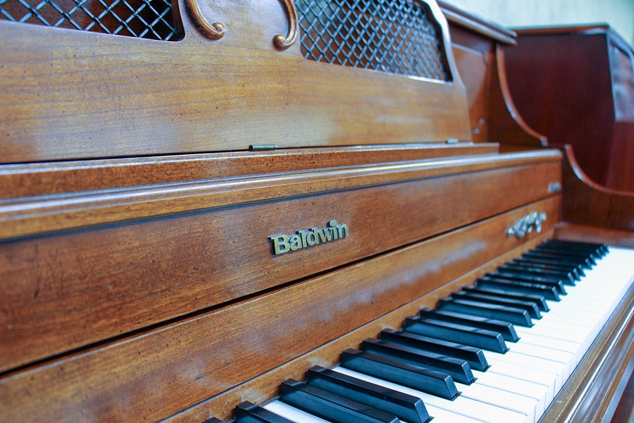 Baldwin 4026 Console Upright Piano