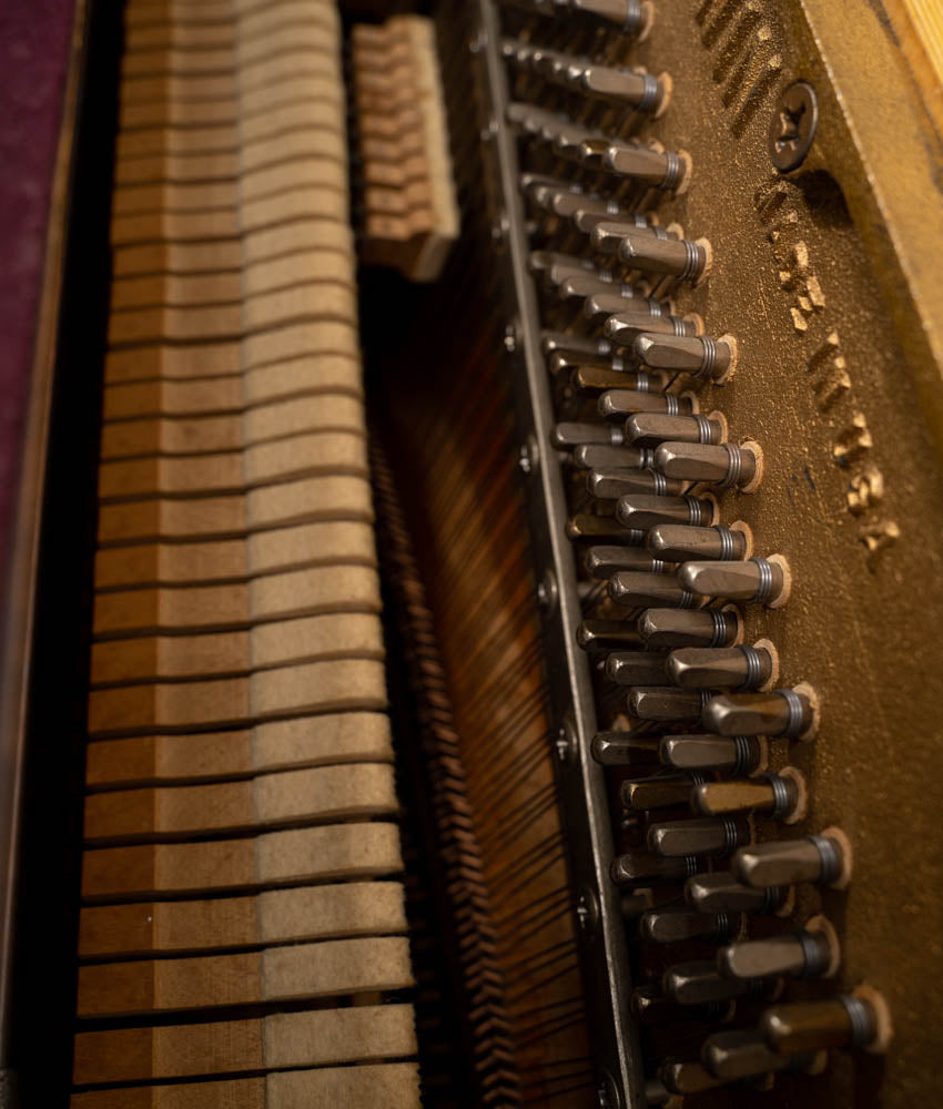 Baldwin 910 Console Piano | Satin Mahogany