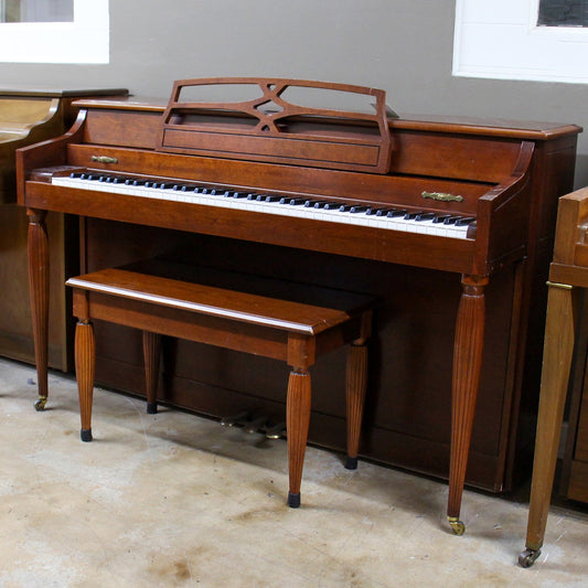 Baldwin Spinet Piano (2310) | Used