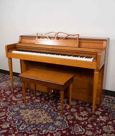 Wurlitzer Upright Piano | Satin Oak | SN: W689957 | Used