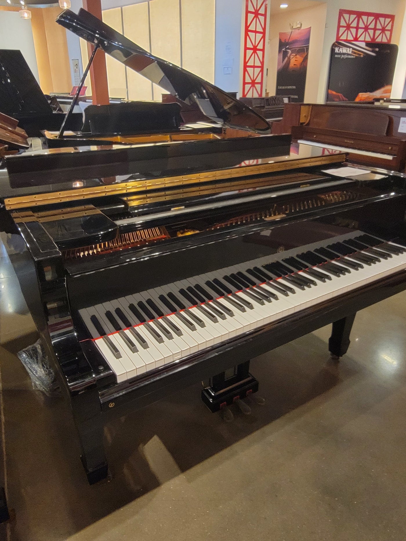 Young Chang 5' G150 Baby Grand Piano | Polished Ebony | Used