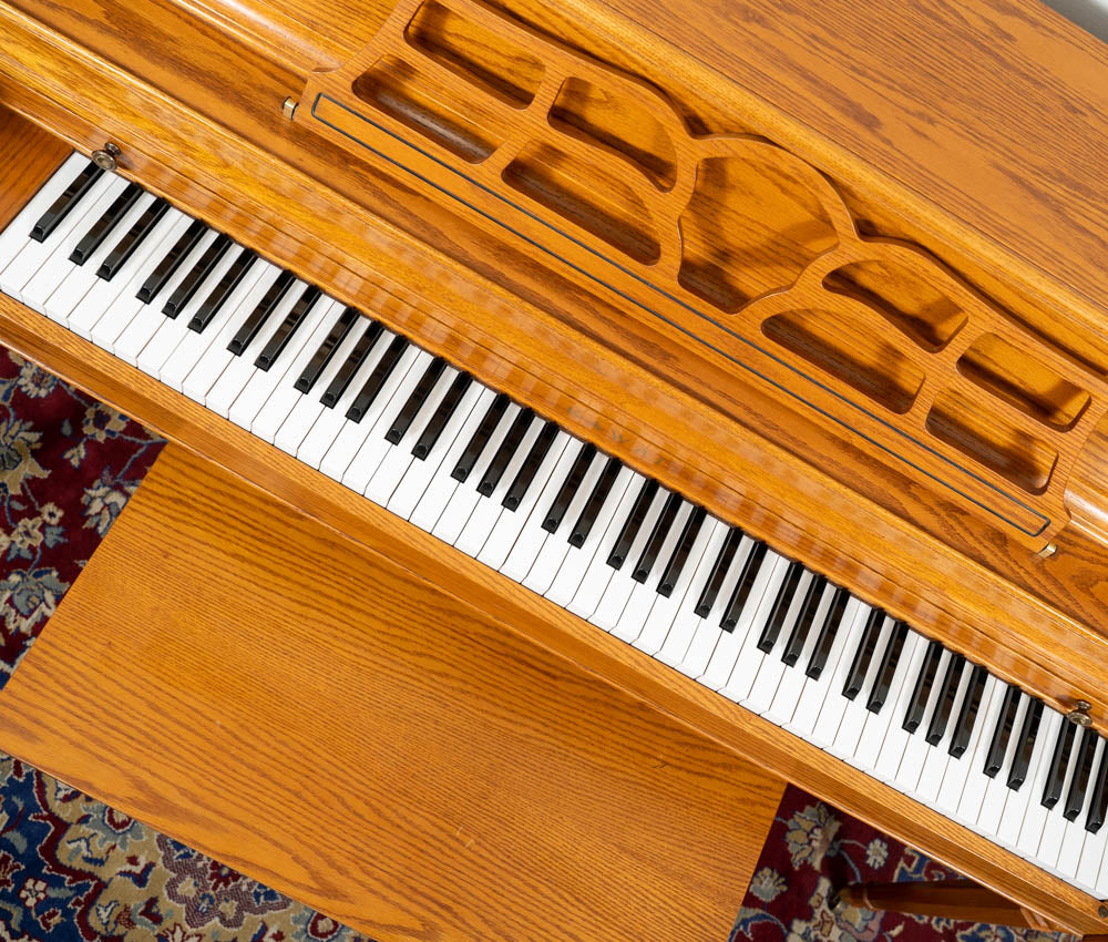 Used Upright Piano 1997 Kawai 43