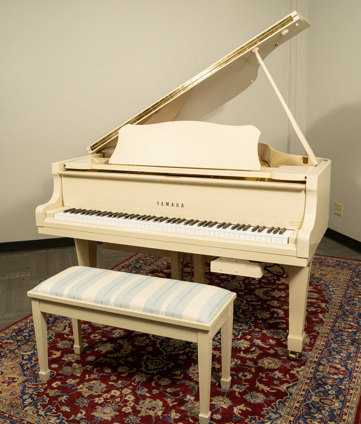 Used Grand Piano, Yamaha 5'7