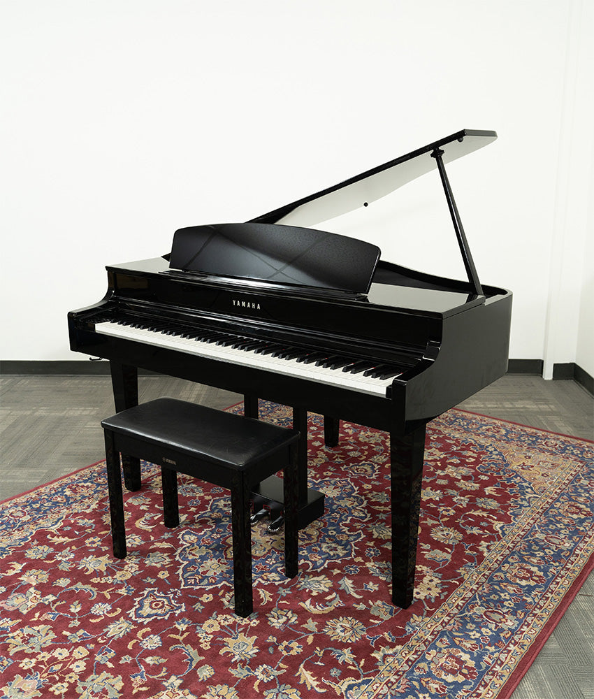 Yamaha CLP565GP Digital Grand Piano | Polished Ebony | SN: UCWX01105