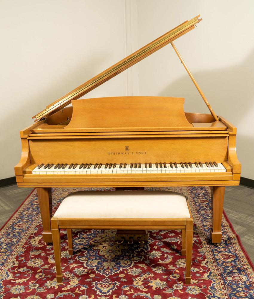 Steinway & Sons 5'7" Model M Grand Piano | Satin Oak | SN: 395111 | Used