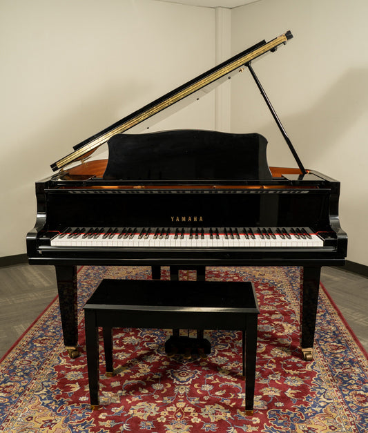 Yamaha 5' 3" GC1MPE Classic Collection Grand Piano | Polished Ebony | SN: 6284036 | Used