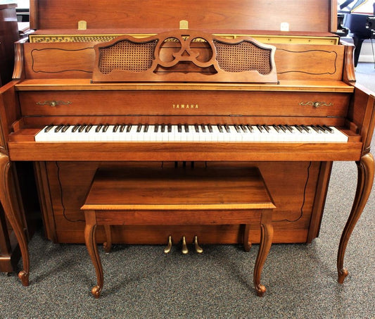 Yamaha 44" M405 Console Piano | Satin Cherry | # T1111315 | Used