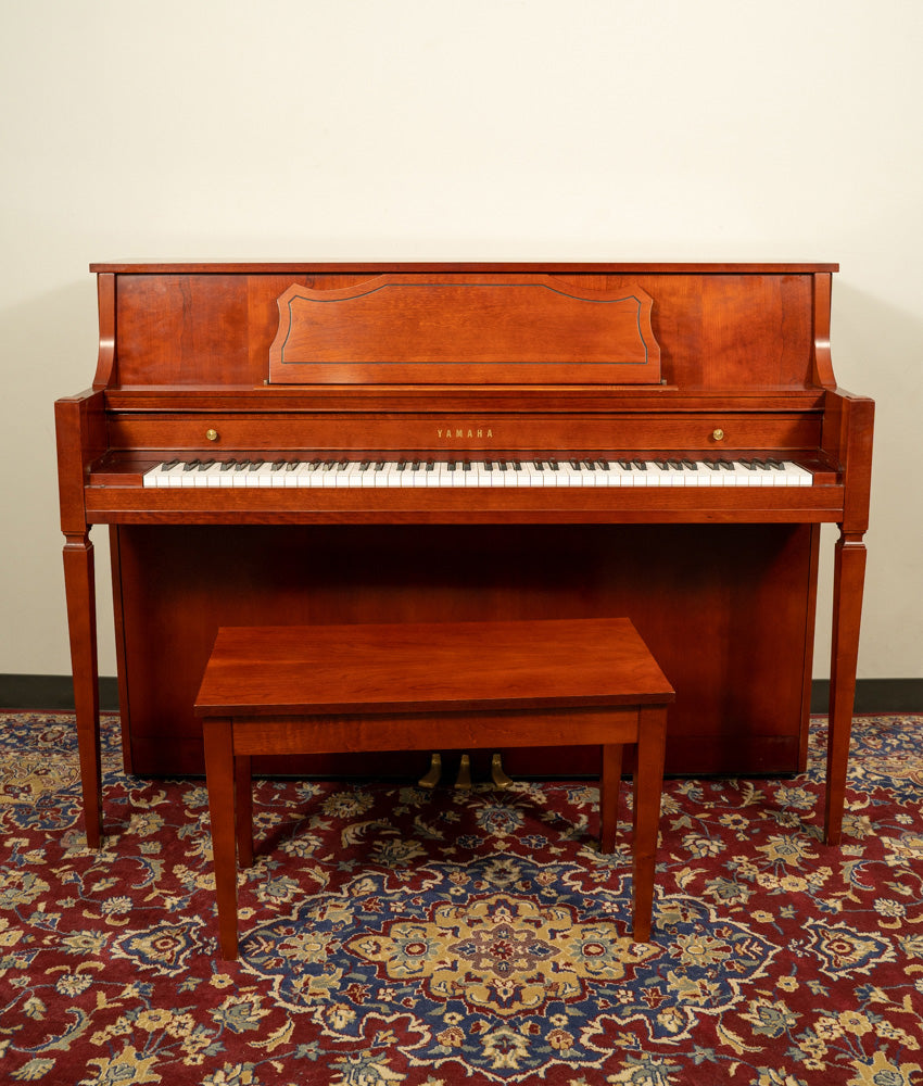 Yamaha Upright Piano | Satin Mahogany | SN: 306602