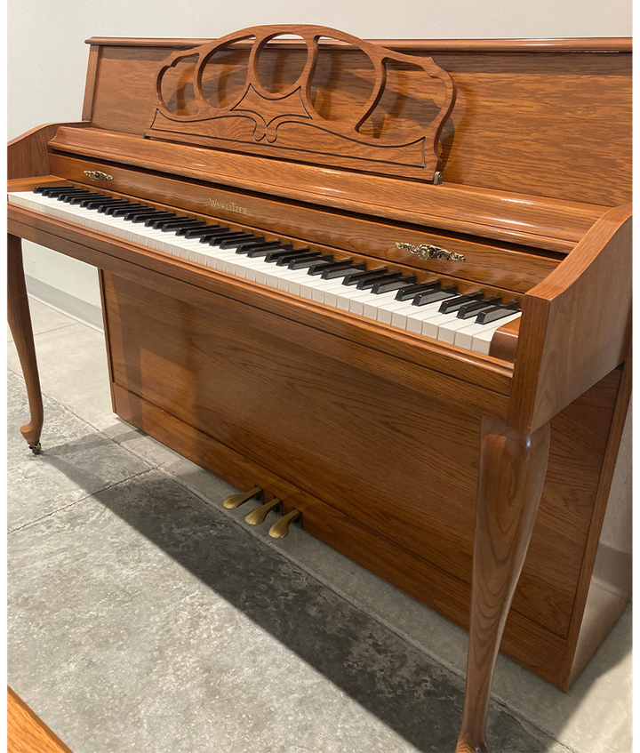 Used Upright Piano, Wurlitzer 2277A Spinet Piano | Satin Oak