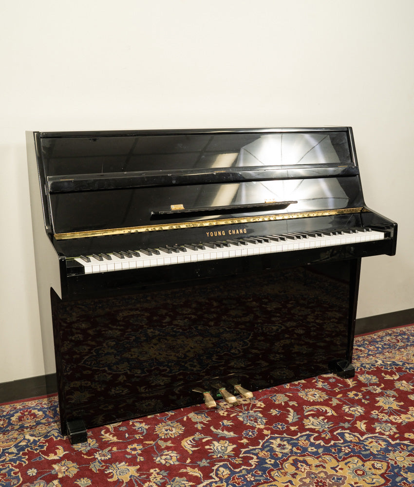 Young Chang Studio Piano | Polished Ebony | SN: 1326148