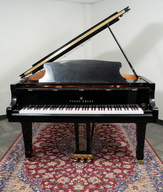 1982 Young Chang 6'10" PG-208 Grand Piano | Polished Ebony | Used