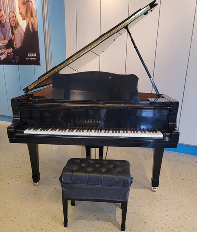 1992 Yamaha 6'7" C5 Conservatory Grand Piano | Polished Ebony | SN: E5111834 | Used