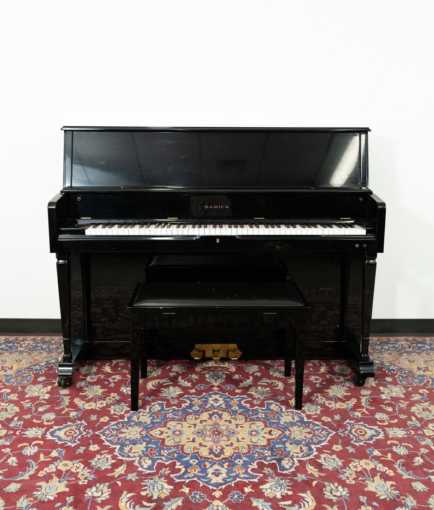 Samick 46" SU147 Upright Piano | Polished Ebony | SN: IPC00766 | Used